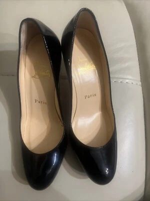 Zapatos de salón CHRISTIAN LOUBOUTIN Bianca charol negro talla 36 Foto 1 de 4