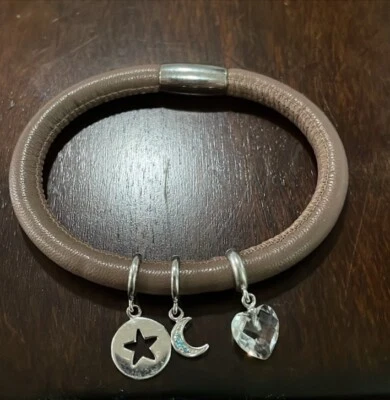 Pulseira de berloque de couro para joias sem fim - Imagem 1 de 4