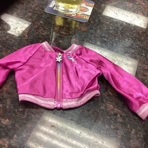 American Girl 18 Zoll Puppe rosa Bomberjacke Truly Me Meet seidige Sterne Regenbogen Spp - Bild 1 von 1