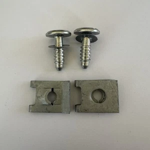 Panel Screws and Clips Optare Solo Bus x 2 - Picture 1 of 3