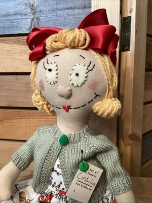 Muñeca inspirada en el Dr. Primitivo, Seuss ~ ÚNICA EN SU CLASE ~ Cindy Lou Foto 1 de 4