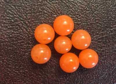 Lote de cuentas Lucite mixtas redondas lisas naranja intenso vintage  Foto 1 de 4
