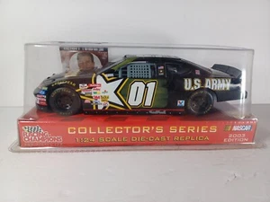 2003 Racing Champions Jerry Nadeau 01 U.S. Army 1/24 1:24 - Picture 1 of 6