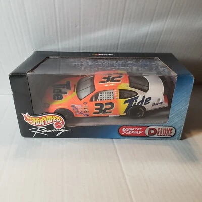 Ricky Craven #32 Tide Car Hot Wheels NASCAR 2000 Ford Diecast 1:24 Scale NIB - Image 1 of 4