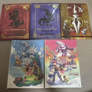 Juego de libros de arte Pokémon diamante brillante, perla brillante, Arceus, escarlata, violeta - Imagen 1 de 1