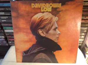 DAVID BOWIE LOW EXPERIMENTAL ROCK VINYL '77 RCA OG W/INSERTS BRIAN ENO OOP EX - Foto 1 di 8