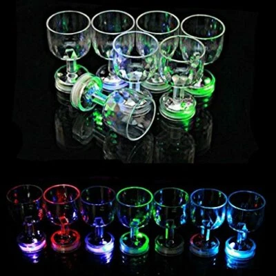 Tazas con luces intermitentes para beber LED bar club nocturno fiesta bebida 24 piezas Foto 1 de 4