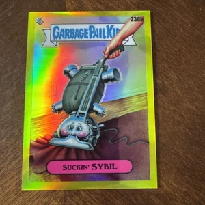 2023 Topps Garbage Pail Kids Chrome 6 Yellow Ref #193/275 Suckin’ Sybil 236b - Bild 1 von 3