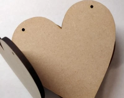 LASERKRIS madera 150mm x150mm (15x15)cm corte láser amor corazón 6mm mdf artesanal forma en blanco