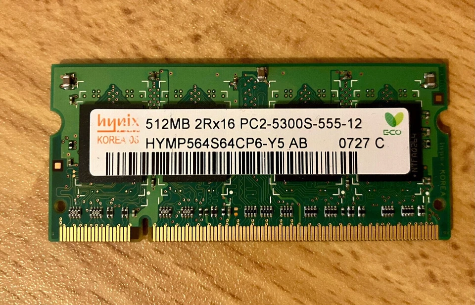 MEMORIA RAM HYNIX DDR2 512 MB 667 Mhz HYMP564S64CP6-Y5 AB LAPTOP - Immagine 1 di 1