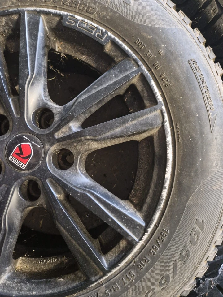 Winterreifen und Felge 195/65/R15 - Bild 1 von 4