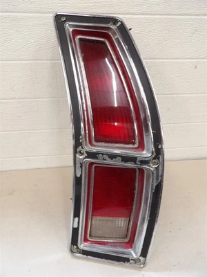 FORD TORINO STATION WAGON 1972-1976 Pickup Ranchero RH TAILLIGHT ASSEMBLY OEM - Image 1 of 4