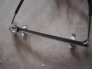 ALZAVETRO ELETTRICO ANTERIORE FORD FIESTA 3p 1989 1997 - Foto 1 di 7
