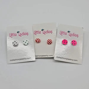 Pendientes estrella brillo Iris Little Ladies rayas rojas y blancas, rosa y blanco/verde - Imagen 1 de 6