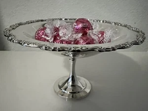 Vintage Oneida Silversmiths Silverplated Pedestal Bowl / Candy Dish Pre-Owned - Picture 1 of 8