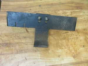 1987 JOHN DEERE 318 Lawn Tractor Onan P218 G-Hood Latch - Picture 1 of 1