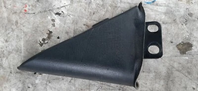 93-96 Infiniti Q45 Pasajero Puerta Trasera Derecha Esquina Ventana Cubierta Foto 1 de 3