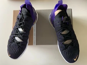 NUEVO Nike Lebron XVIII 18 CQ9283-004 Lakers Hombres’s 12 Zapatos NEGRO/DORADO $200 - Imagen 1 de 10