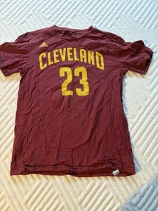 Adidas Cleveland Cavaliers LeBron James Tee Youth Medium 10/12' - Foto 1 di 3