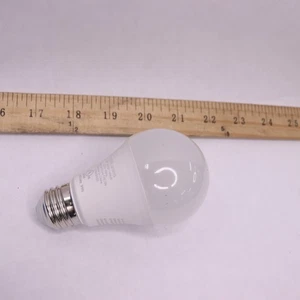 (4-Pk) Philips LED Bulb Daylight A19 E26 75W 9290030053 - Picture 1 of 4