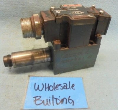 REXROTH R978847053 直向控制阀,4WE6D62/EW110N9DA/62,5100 PSI — 第 1/4 张图片