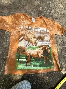 Gildan Ultra Cotton T-Shirt Men's Medium Brown Tie Dye Wild Horses Short Sleeve - Picture 1 of 9