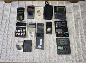 JOBLOT OF 10 VINTAGE ELECTRONIC CALCULATORS & DATA BANK DEVICES COMMODORE TEXAS - Picture 1 of 13