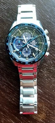 Reloj pulsera solar resistente Casio Edifice para hombre Foto 1 de 3