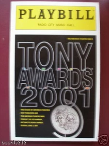 Signiert von 28 Schauspielern Tony Awards 2001 Playbill Stokes  - Bild 1 von 1