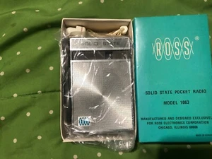 Vintage ROSS transistor pocket radio used with box and manual for parts - Picture 1 of 4