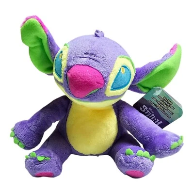 Peluche BlackLight 2023 SDCC UCC exclusivo Disney Stitch 6′′ - púrpura Foto 1 de 4