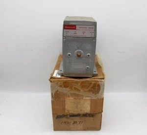 Motore modutrol Honeywell M64401006 - Foto 1 di 8