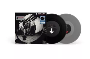 Pearl Jam Rearviewmirror Volume 2 Greatest Hits U.S. Exclusive Black And Grey - Picture 1 of 12
