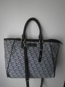 DKNY Town & Country Navy/Black w/Vintage PU Cut Up Tote MSPR $265 - Picture 1 of 9