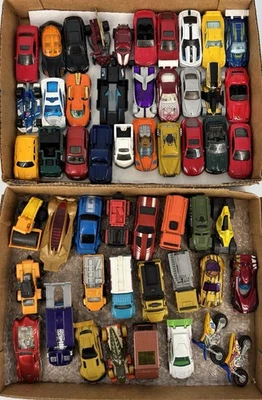 Lote de 52 autos Hot Wheels y Matchbox de colección años 70-2000 vehículos diecast mixtos Foto 1 de 4