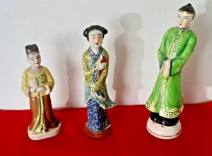Antigua mujer china, marcada "China" y dos estatuillas "Hechas en Japón ocupado" - Imagen 1 de 14