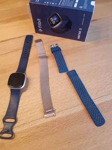 Fitbit Versa 3 - Bild 1 von 8