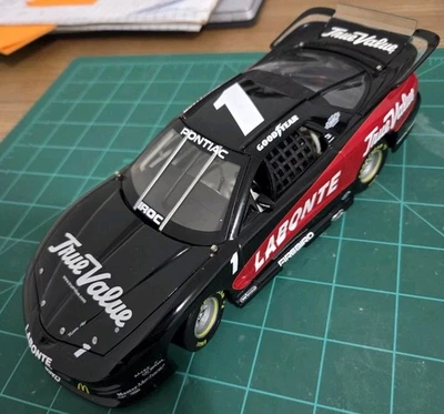 Bobby Labonte #1 True Value 2002 IROC Firebird Xtreme 1:24 Action NASCAR - Image 1 of 4