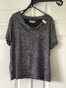 Black & White Ruffled Neck Stretchy Top from CC Size L 16 - Picture 1 of 6