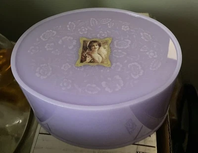 Polvo Victoria Luxuries vintage Avon para mujer  Foto 1 de 4