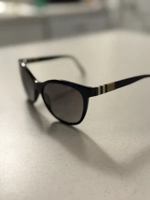 博柏利 B 4199 3001/T3 偏光太阳镜  — 第 1/4 张图片