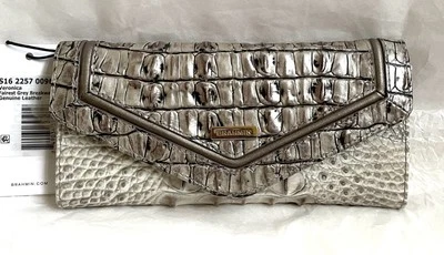 Nuevo Brahmin Veronica Melbourne Cartera Sobre Triple GRIS MÁS JUSTO ROMPEOLAS Foto 1 de 4