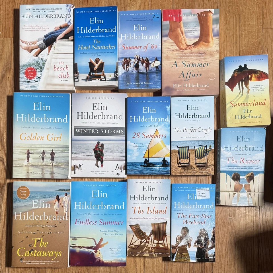 Lot 14 ELIN HILDERBRAND Novels Castaways Beach Club Island Foto 1 de 1