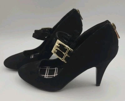 Qupid Velvet Heels With Goldtone Buckles Size 9 - Image 1 of 4