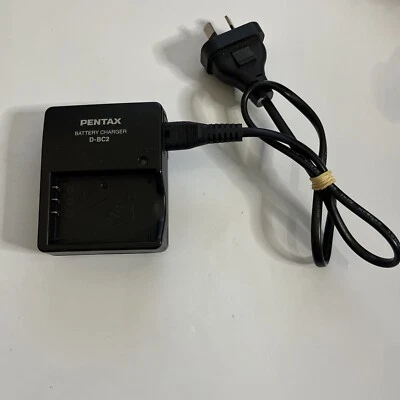 Genuine Pentax D-BC2 Camera Battery Charger for D-LI2 DL12 Battery - Image 1 of 4
