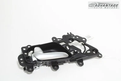 2017-2024 CHRYSLER PACIFICA FRONT LEFT SIDE DOOR PANEL INTERIOR HANDLE OEM - Image 1 of 4