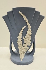 VINTAGE ~ ECANADA ART POTTERY ART DECO SKYSCRAPER VASE BY GEORGE EMERY ~ CANADA - Picture 1 of 14