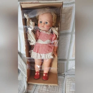 Bambola vintage Ideal Kissy alta 22" anni 60 - Foto 1 di 2