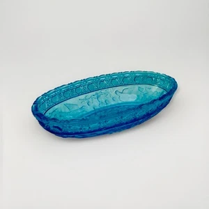 Tiara Indiana Glass Mold 157 Blue Bird & Berry Oval Bowl Candy Dish - Picture 1 of 9
