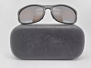 Maui Jim MJ-120-02 Typhoon Black Frame Polarized Grey Lens Sunglasses w/ Case - Picture 1 of 20